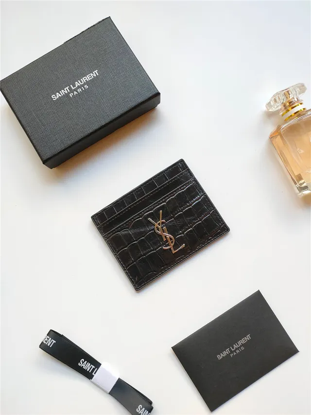 Saint Laurent Porte-cartes en Cuir Noir et Or Embossé Crocodile YSL Monogram 7