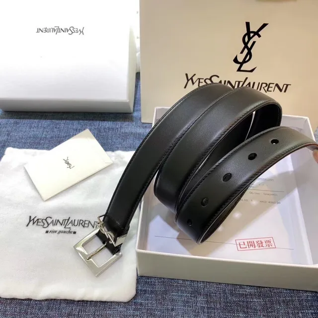Saint Laurent Cinto Clássico com Monograma Preto Dourado Fivela Texturizada de Couro 8