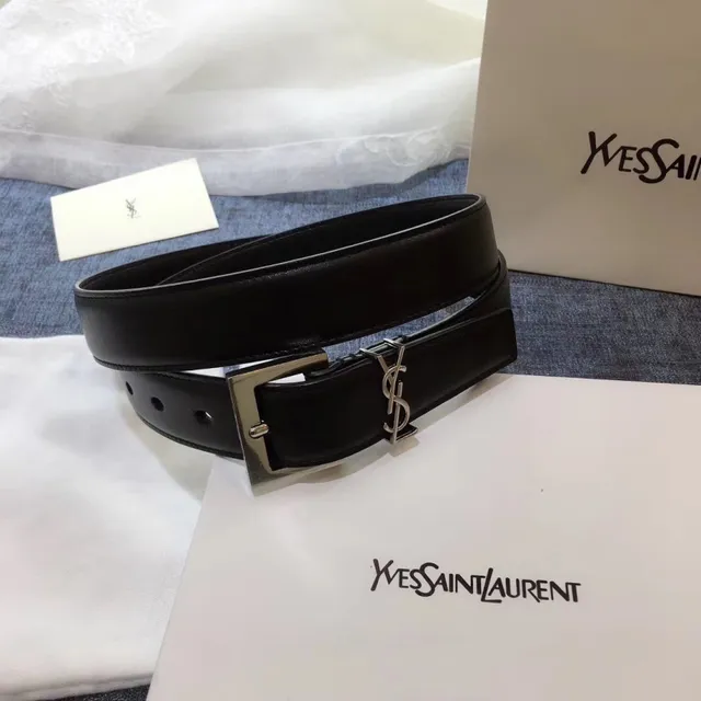 Saint Laurent Cinto Clássico com Monograma Preto Dourado Fivela Texturizada de Couro 12