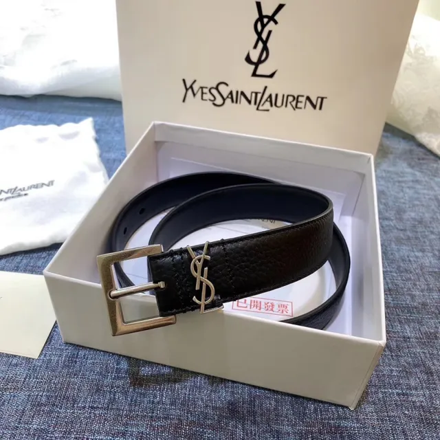 Saint Laurent Cinto Clássico com Monograma Preto Dourado Fivela Texturizada de Couro 15