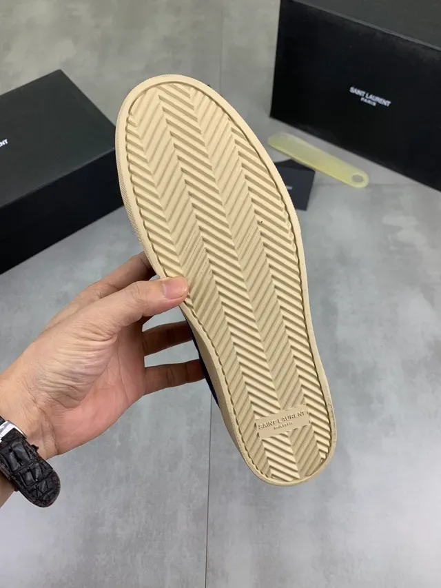 Saint Laurent Sneakers Lifestyle avec broderie verticale sur le côté en canvas couleur navy beige 2