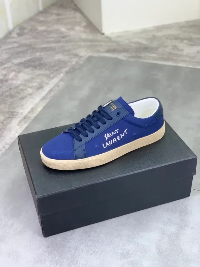 Saint Laurent Sneakers Lifestyle avec broderie verticale sur le côté en canvas couleur navy beige 4