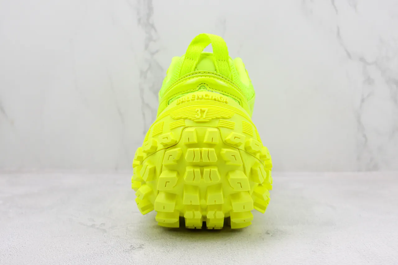 Salomon Yellow Black Chunky Trail Runner Neon Monochrome Running Shoes 9