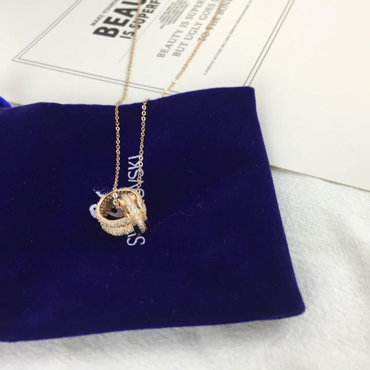 Swarovski Anneau Interlocking Cristal Pavé Collier 3