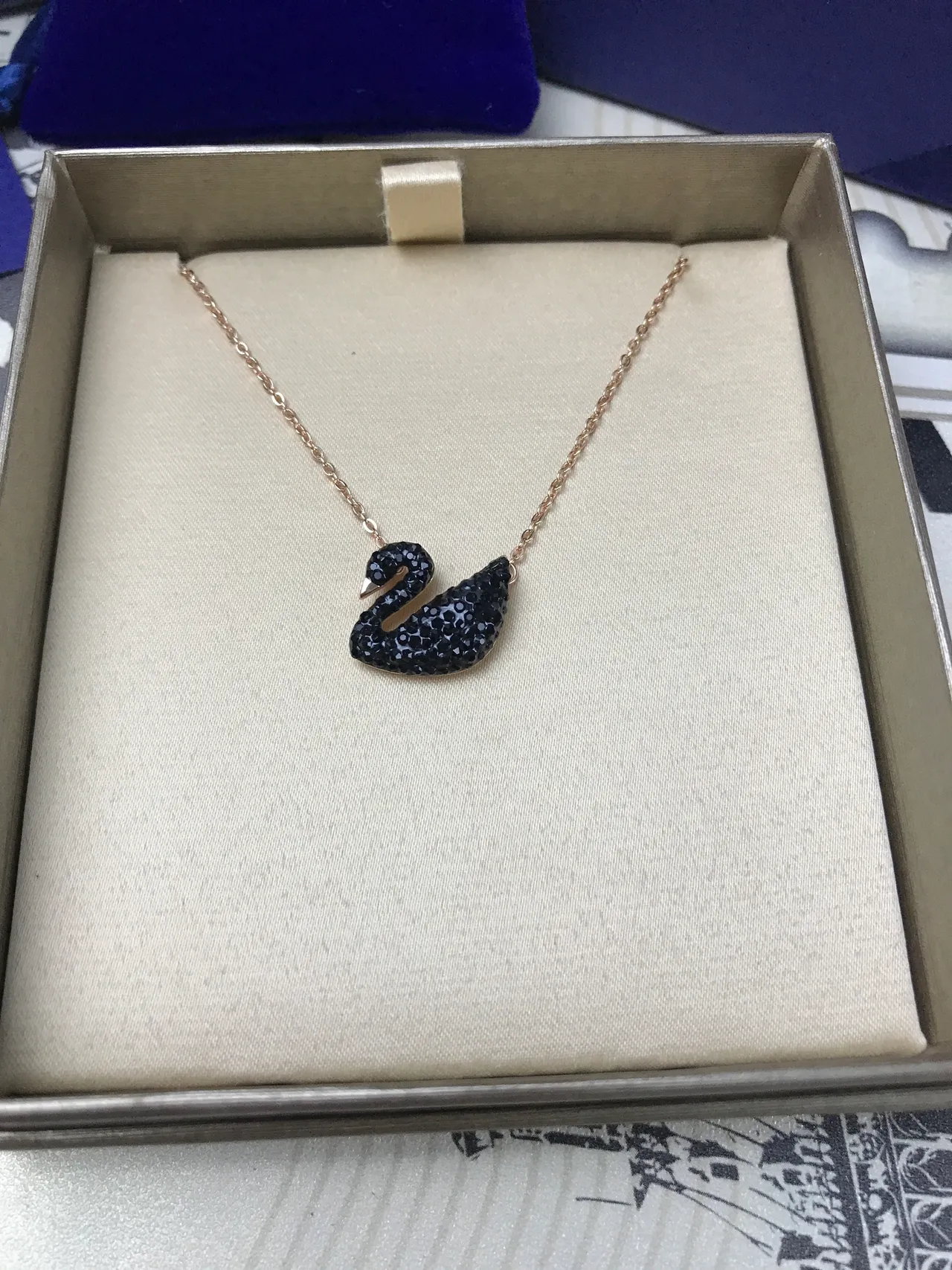 Swarovski Cygne Collier Pendentif Cristal Noir 9