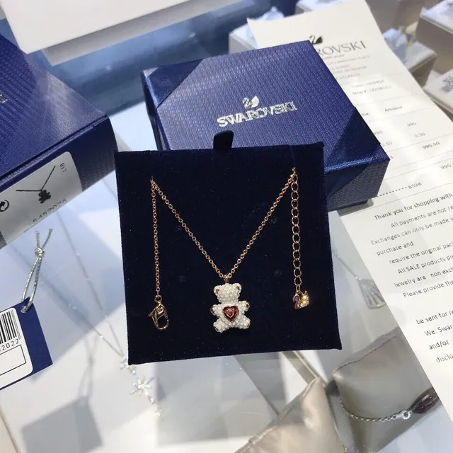 Swarovski Urso de Pelúcia Colar com Pingente de Cristal 9