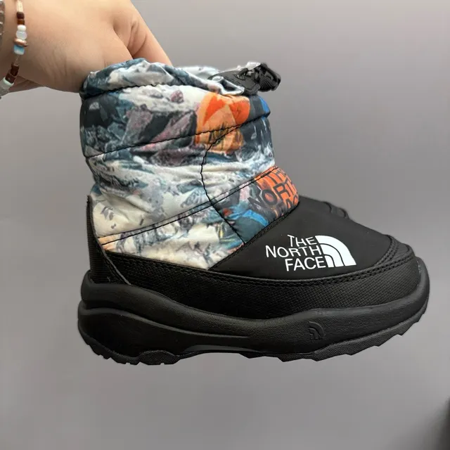 The North Face Green Black Puffy Insulated Drawstring Cuff Snow Boots 14