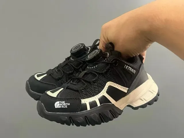 The North Face Pink Beige Chunky Sole Layered Mesh-Synthetic Upper Lifestyle Sneakers 20