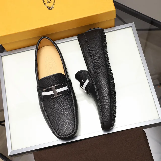 Tod's Gommino لافر أسود أبيض جلد مموج H-Bar Metal Buckle لافر 9