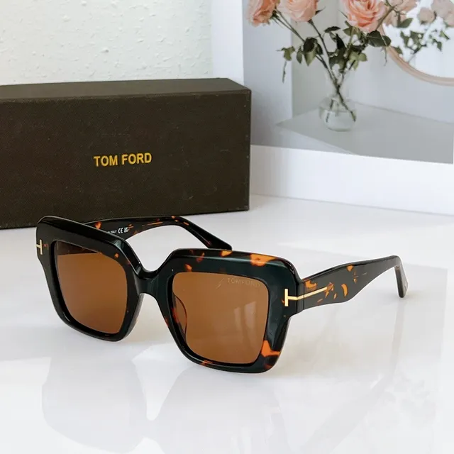 Tom Ford Oversized Square Black Acetate Yellow Lens Sunglasses 6