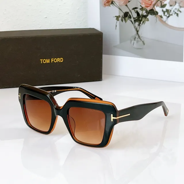 Tom Ford Oversized Square Black Acetate Yellow Lens Sunglasses 7