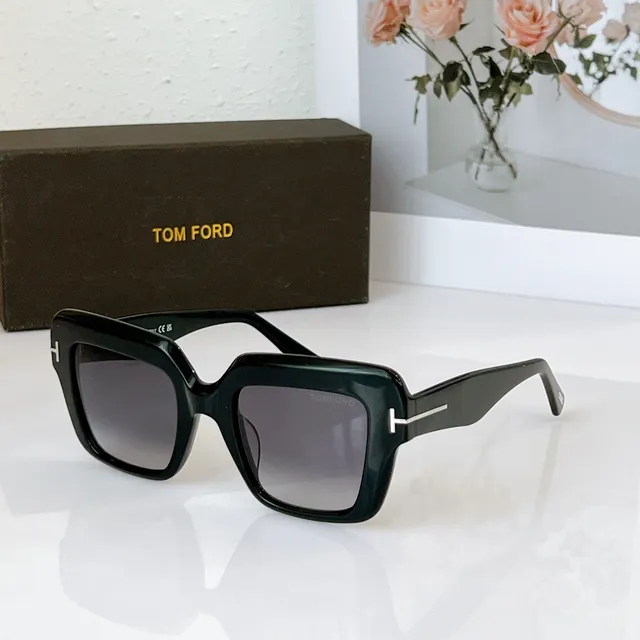 Tom Ford Oversized Square Black Acetate Yellow Lens Sunglasses 9