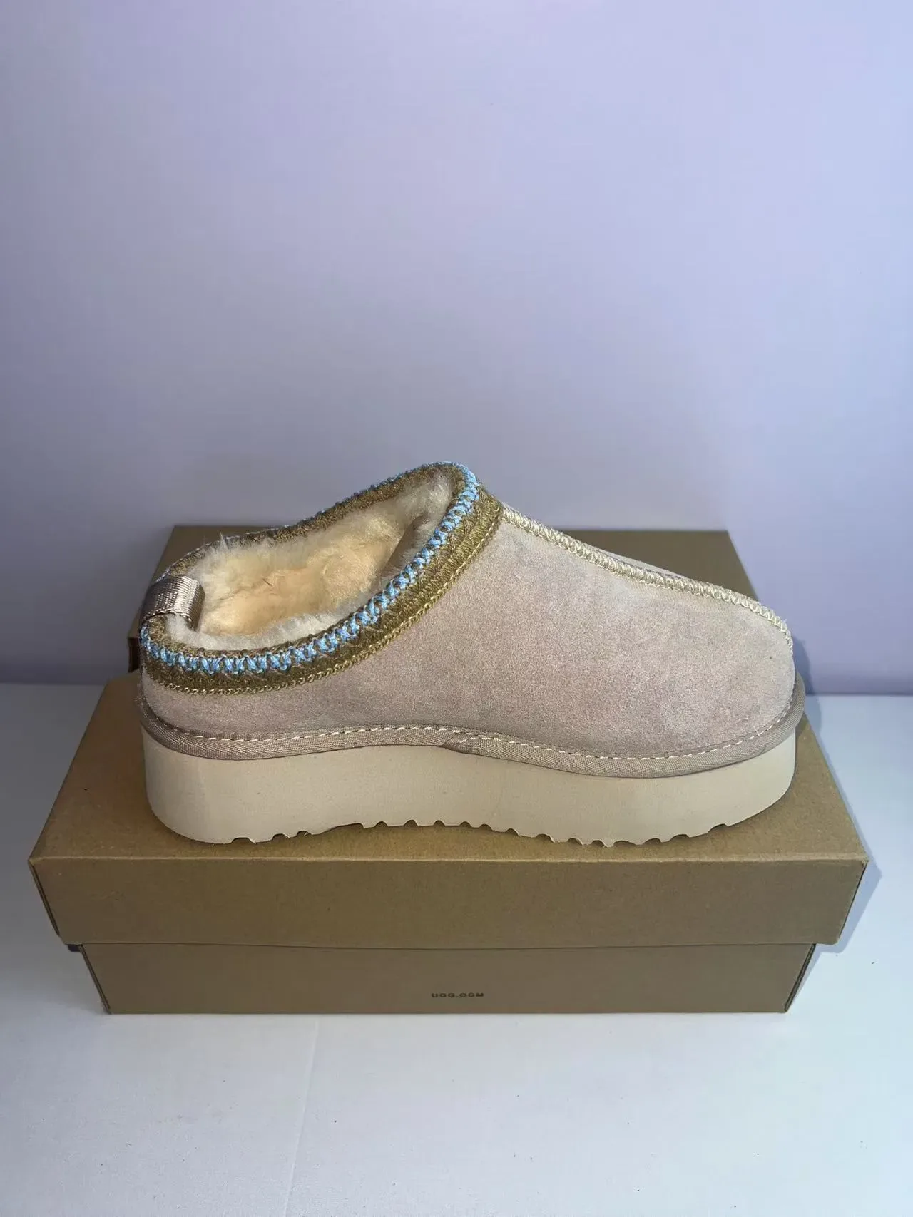 UGG Beige Blue Platform Sole Shearling-Lined Casual Shoes 4