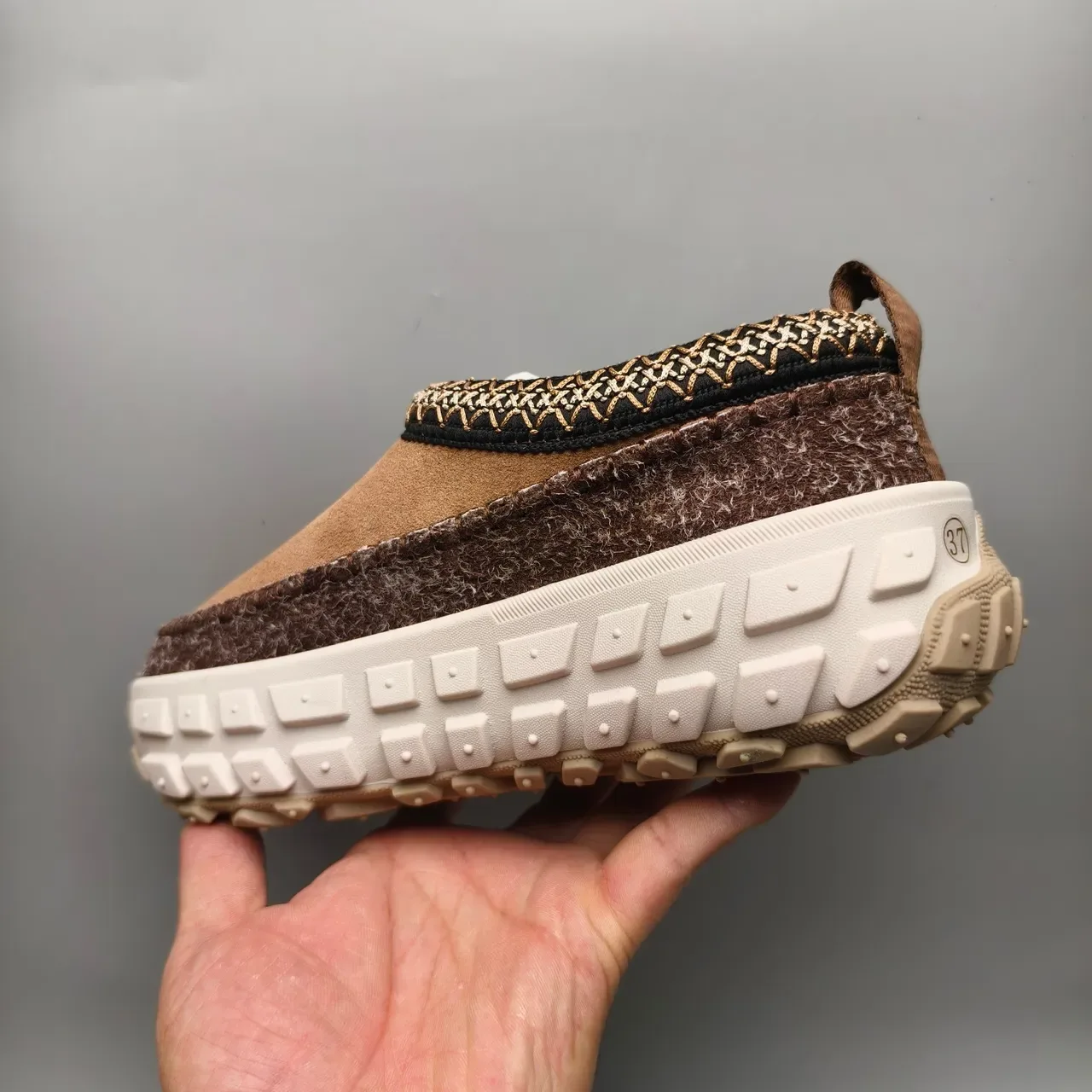 UGG Brown Beige Slip-On Felt-Trimmed Casual Shoes 4