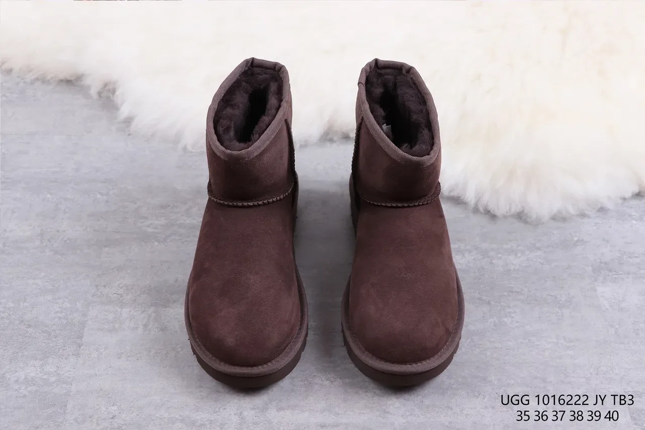 UGG Classic Mini Brown Suede Shearling-Lined Snow Boots 9
