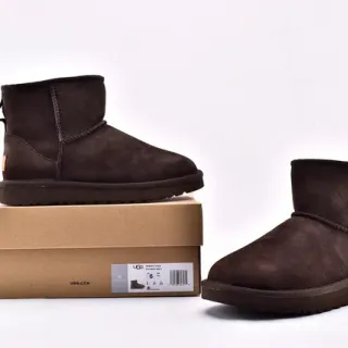 UGG Classic Mini Brown Suede Snow Boots