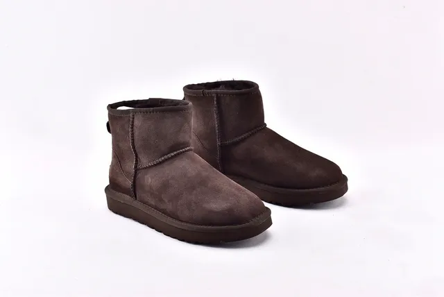 UGG Classic Mini Brown Suede Snow Boots 9