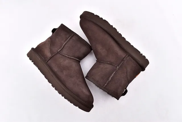 UGG Classic Mini Brown Suede Snow Boots 12