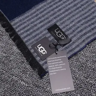 UGG Gray Navy Striped Ribbed Weave Cashmere Scarf