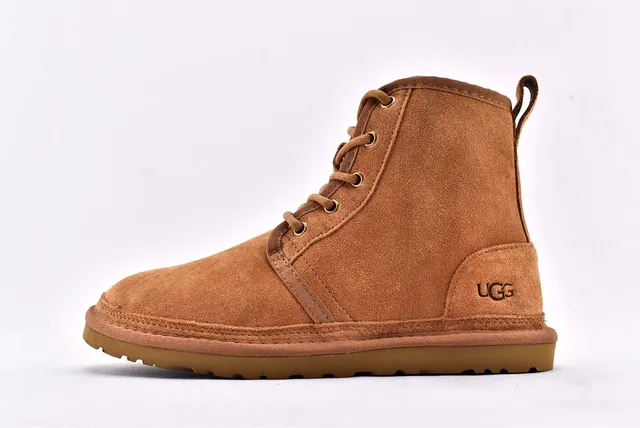 UGG Harkley ট্যান স্যুড লেস-আপ এনকেল বুটস 8