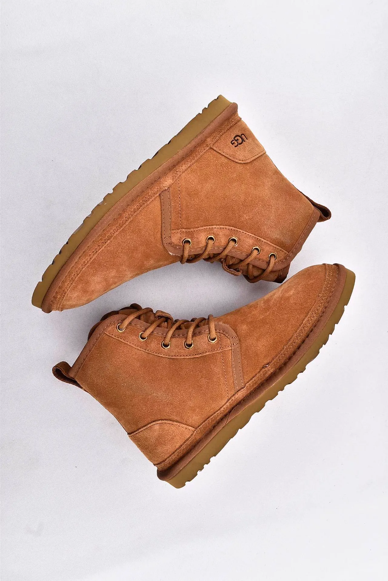 UGG Harkley ট্যান স্যুড লেস-আপ এনকেল বুটস 12