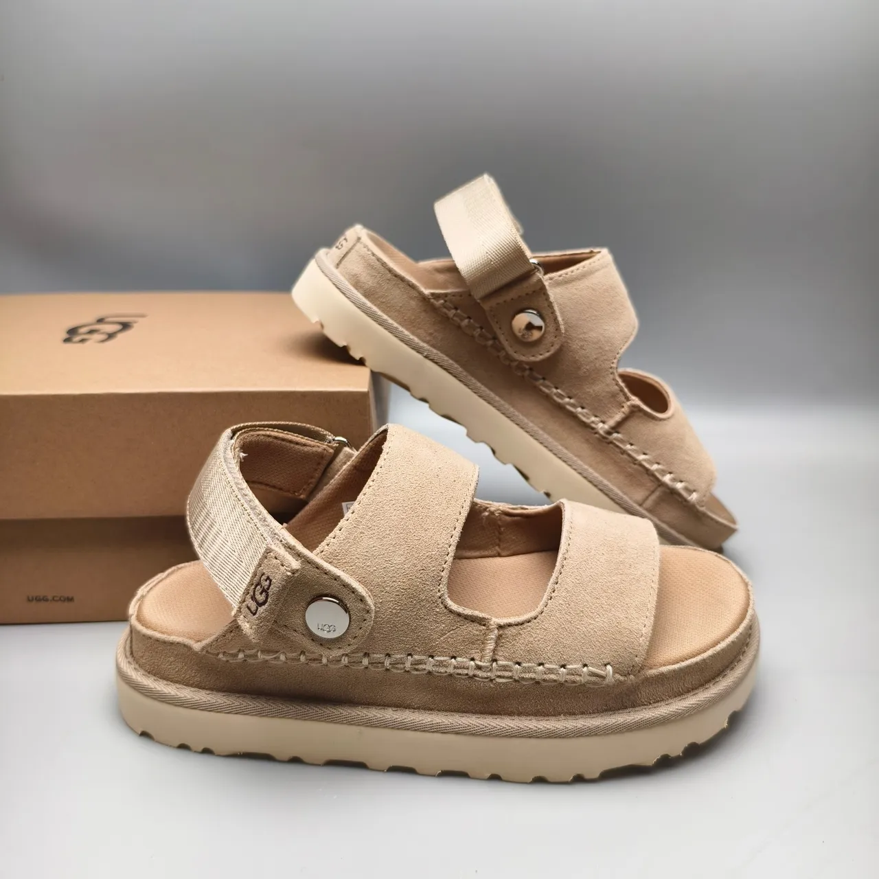 UGG Tasman Beige Two-Strap Platform Casual Sandals 6