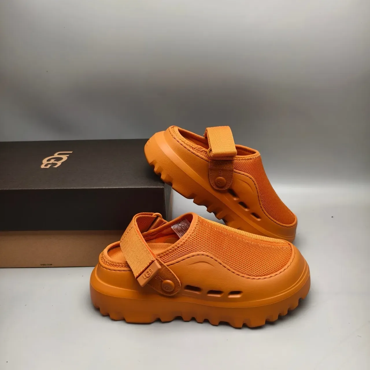 UGG Tasman কমলা জাল স্ট্র্যাপ ক্লগ 6
