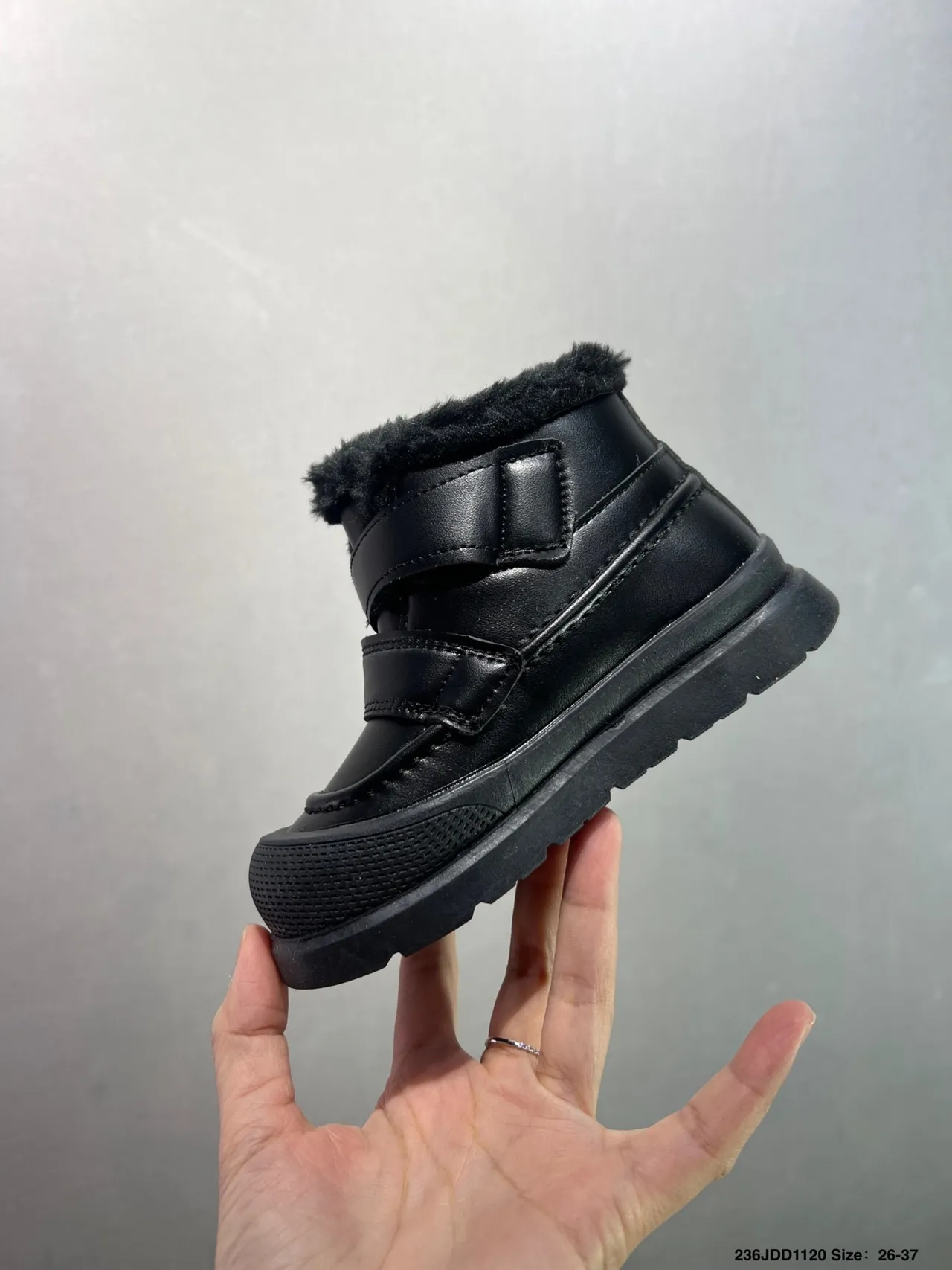 UGG Bottes de Neige à la Cheville Doublées de Peau de Mouton Blanc et Brun 11