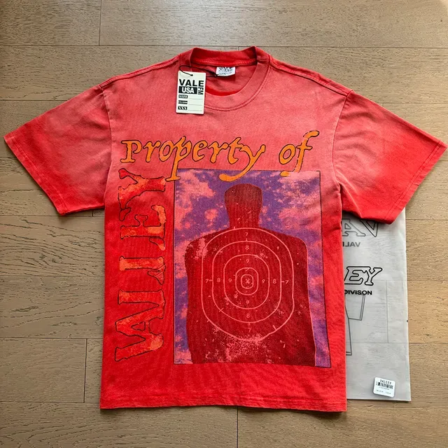 Camiseta gráfica Vale Forever Property of Target 7
