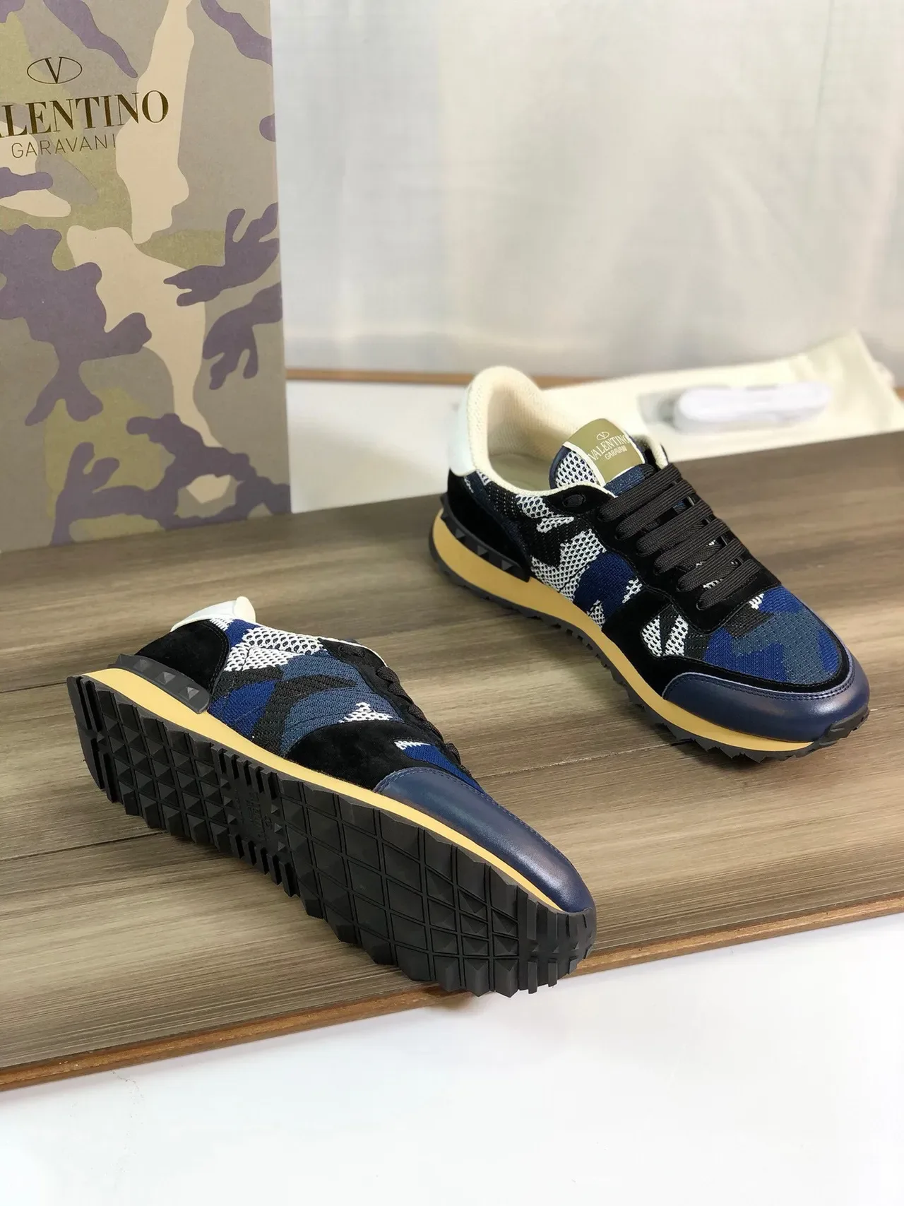 Valentino Navy Black Camouflage Knit Upper Suede Overlays Lifestyle Sneakers 2