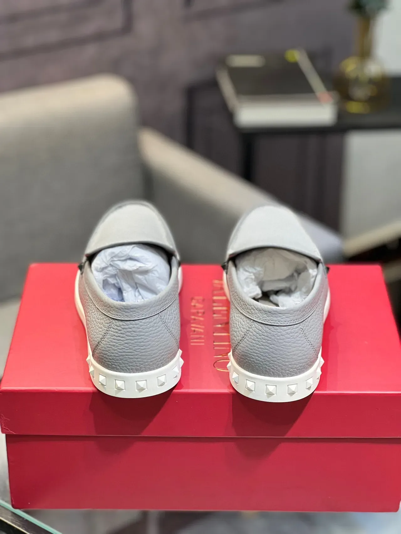 Valentino Rockstud Mocassin Cuir Grainé Gris Clair Slip-On 8