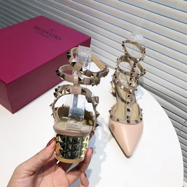 Valentino Rockstud Nude Studded Pointed-Toe Pumps 6