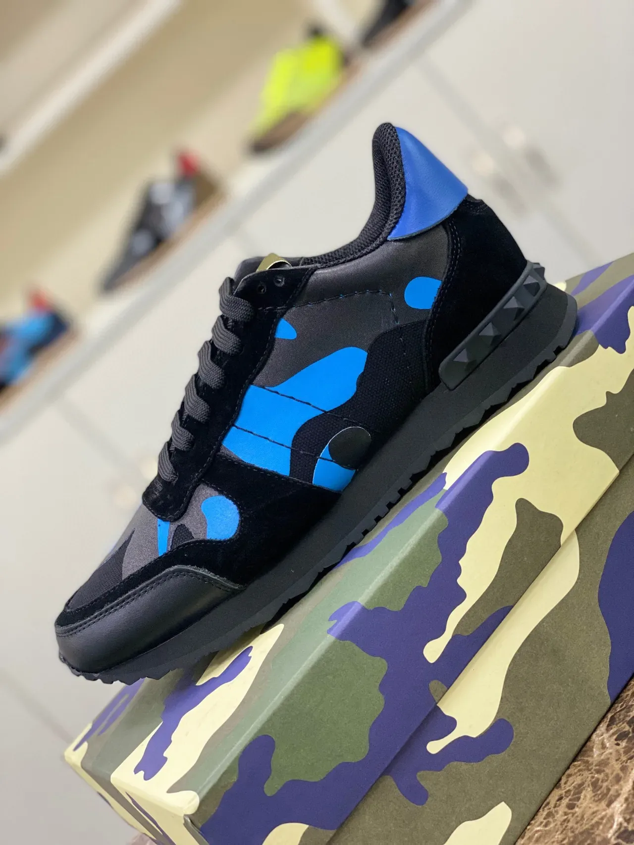 Valentino Rockstud Runner Camouflage-Print Preto Azul Tênis Lifestyle 6