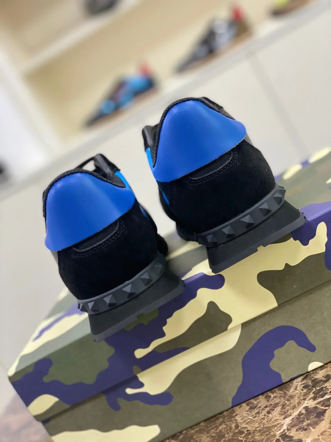 Valentino Rockstud Runner Camouflage-Print Preto Azul Tênis Lifestyle 7