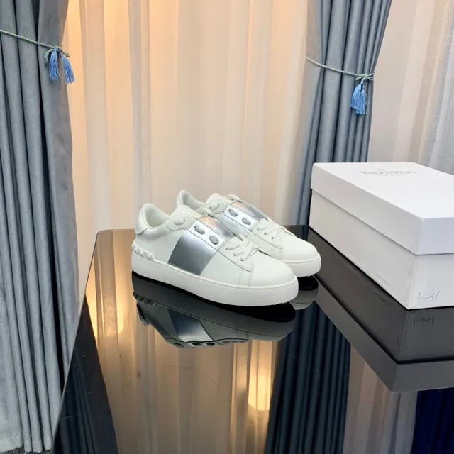 Valentino Rockstud White and Silver Metallic Strap Lifestyle Sneakers 6