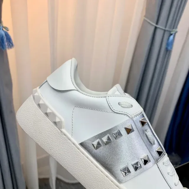 Valentino Rockstud Blanc et Argent Studded Plateforme Lifestyle Sneakers 3