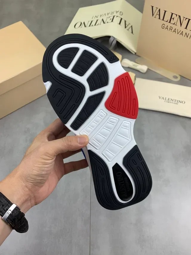 Valentino Rockstud أبيض سول أزرق شبكة honeycomb لوحات كاجوال سميك 3