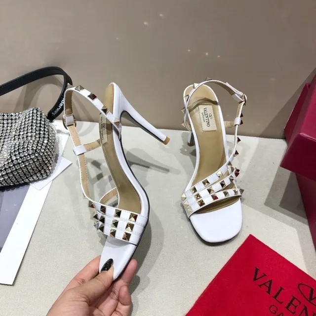 Valentino Rockstud Saltos Brancos Tachonados com Tiras 5