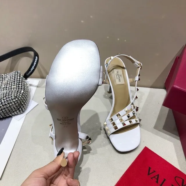 Valentino Rockstud Saltos Brancos Tachonados com Tiras 6