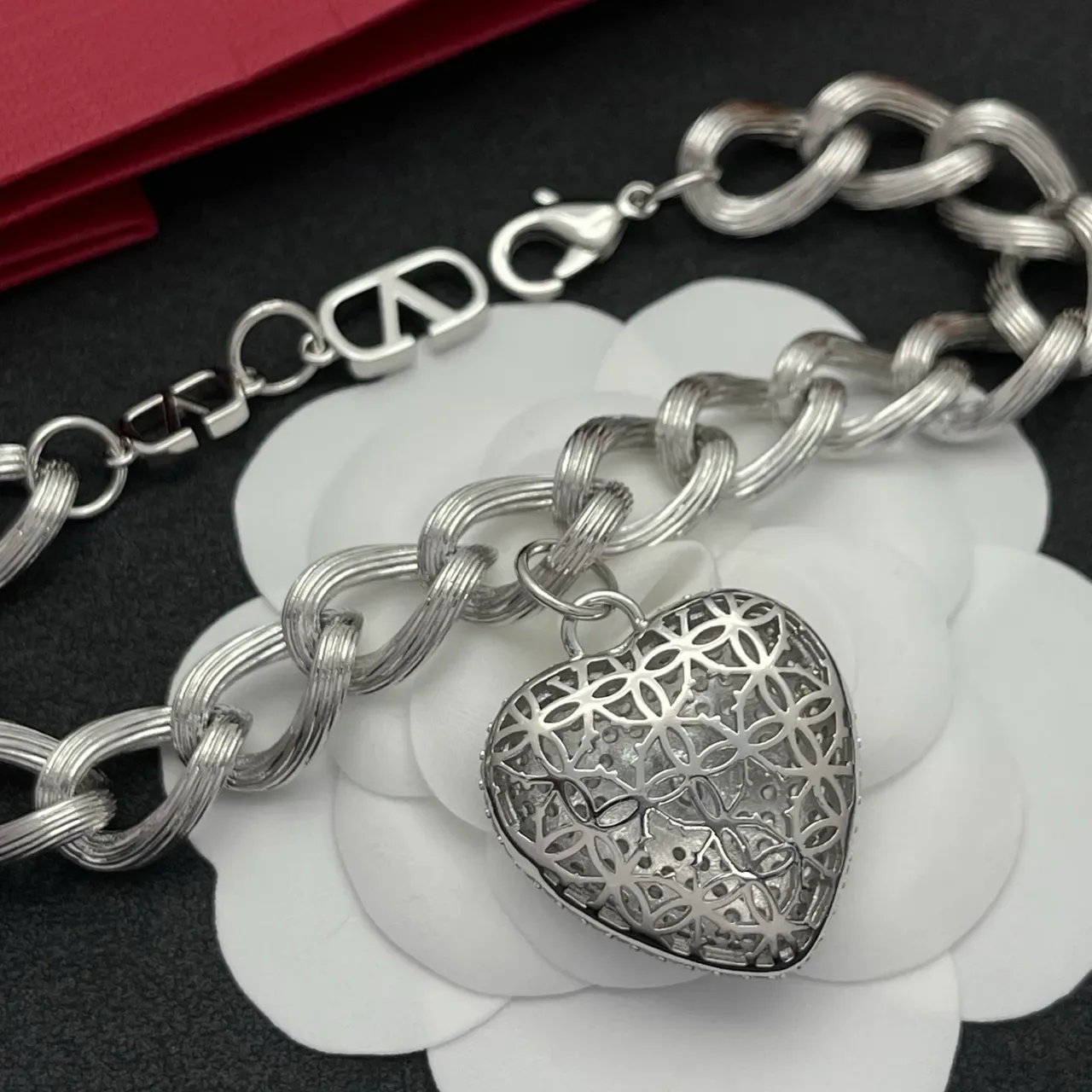 Bracelet Valentino Chaîne en maillons torsadés en corde argent blanc avec charm de cœur pavé-set 3