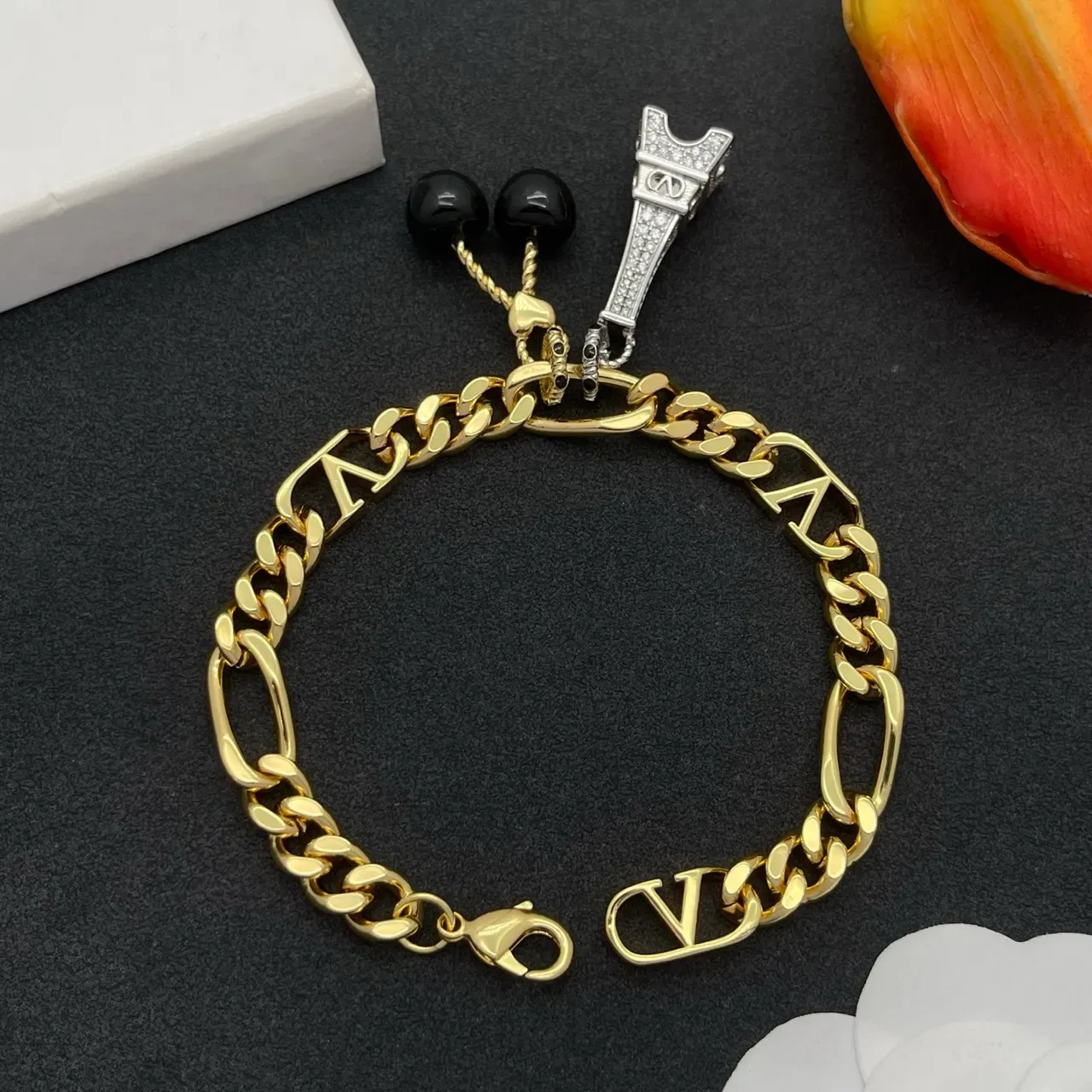 Valentino VLogo Or Noir Figaro Chain Motif Bracelet 4