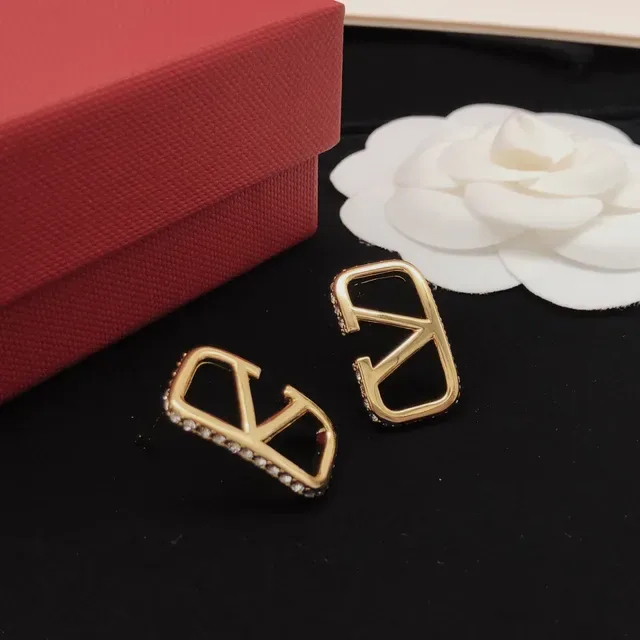 Valentino VLogo أقراط ذهبي أسود إطار مفتوح هندسي حافة Pavé 3