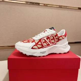 Valentino VLTN Runner Blancos Rojas con Impresión Geométrica Zapatillas Lifestyle
