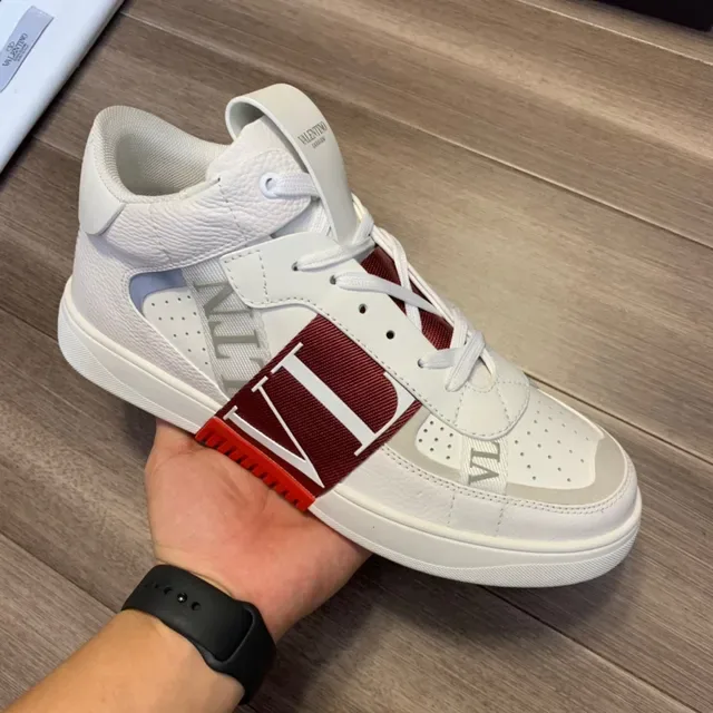 Valentino VLTN Sneakers Blanc et Bordeaux Style de Vie 5