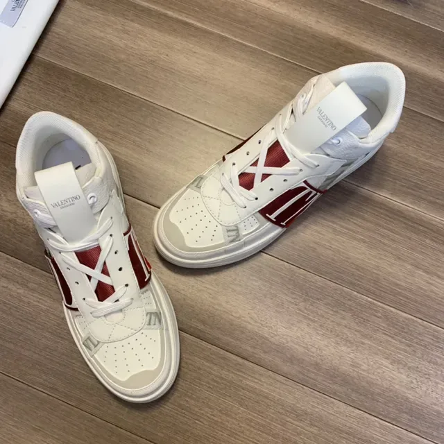 Valentino VLTN Sneakers Blanc et Bordeaux Style de Vie 9