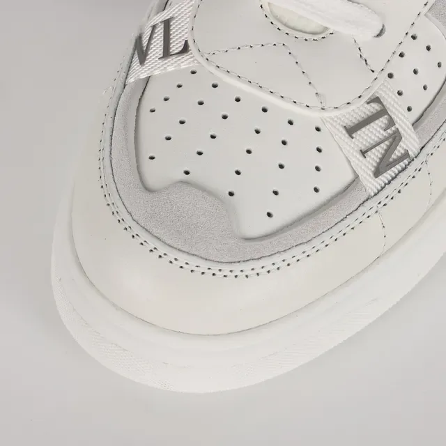 Valentino VLTN Sneakers Lifestyle Blanc et Gris 5