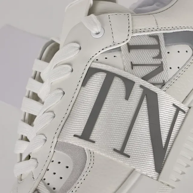 Valentino VLTN Sneakers Lifestyle Blanc et Gris 6