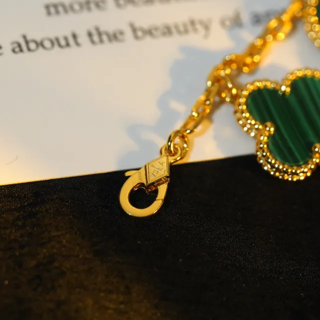 Van Cleef & Arpels Alhambra Malaquite Or Trèfle à Quatre Feuilles Bracelet 3