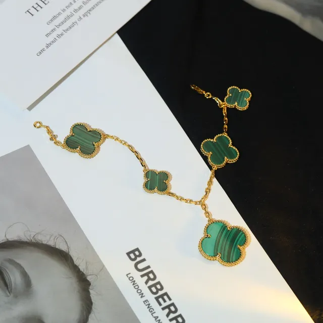 Van Cleef & Arpels Alhambra Malaquite Or Trèfle à Quatre Feuilles Bracelet 9