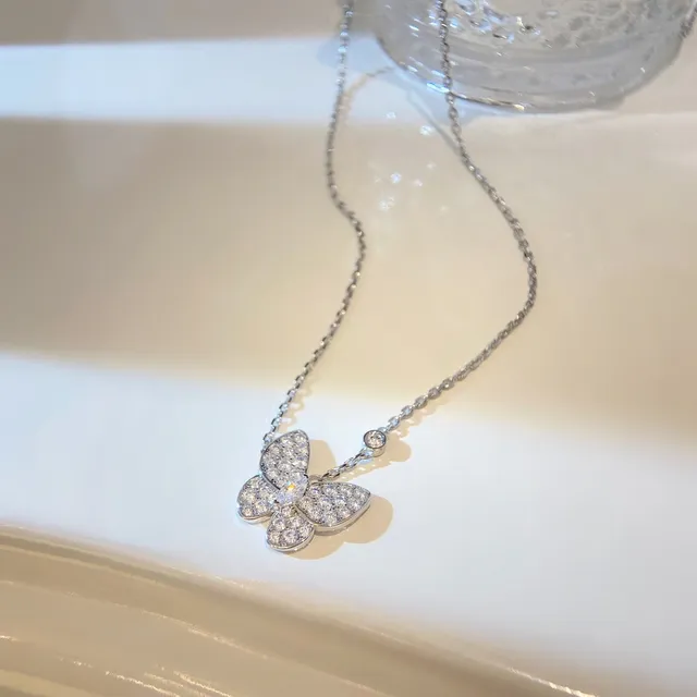 Van Cleef & Arpels Papillon Pavé Papillon pendentif collier 5